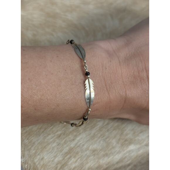 Native American SW Sterling Silver Feather Link Onyx Bracelet 7” - Picture 1 of 12